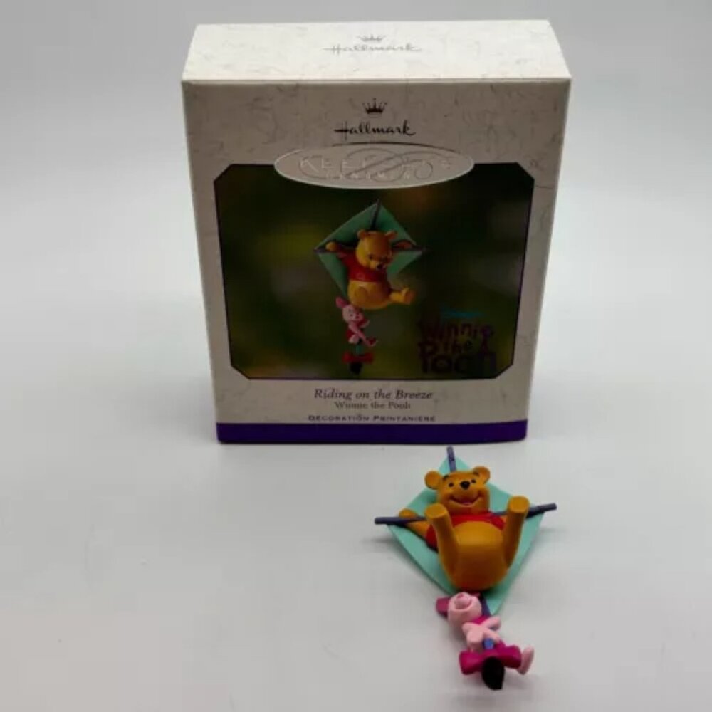 Hallmark Disney Winnie the Pooh &Friends Riding on the Breeze Christmas Ornament